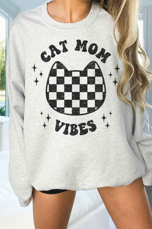 Cat Mom Vibes Oversized Sweatshirt (4 Colors)