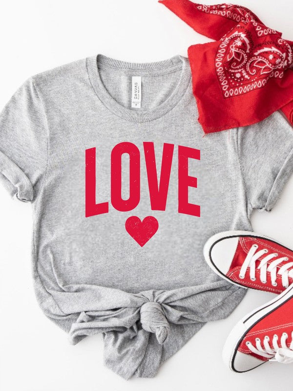 Love Heart Graphic Tee (8 colors)