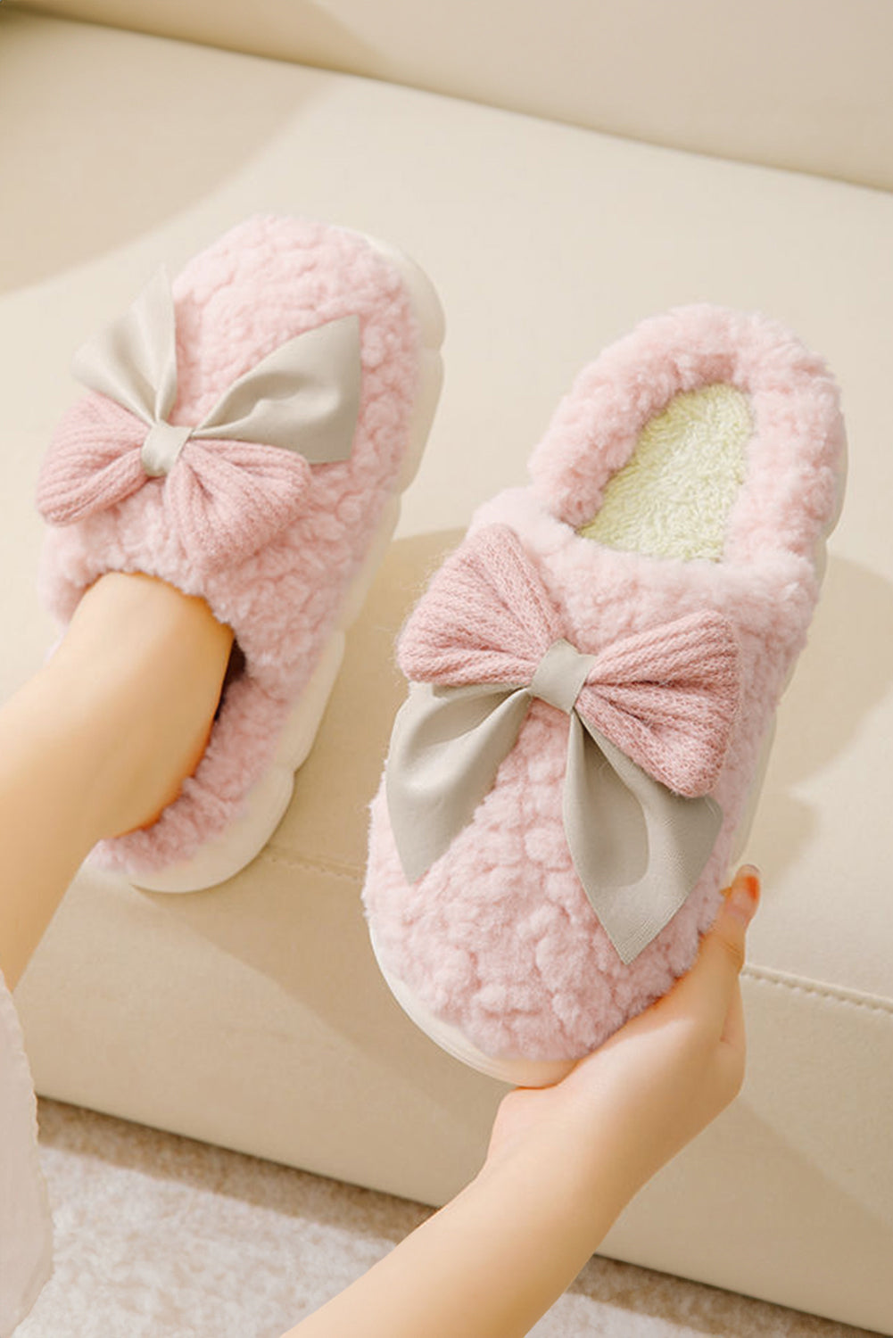 Pink Bowknot Applique Plush Winter Slippers (2 colors)