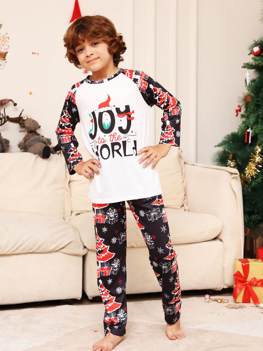 JOY TO THE WORLD Graphic Two-Piece Set (kids)